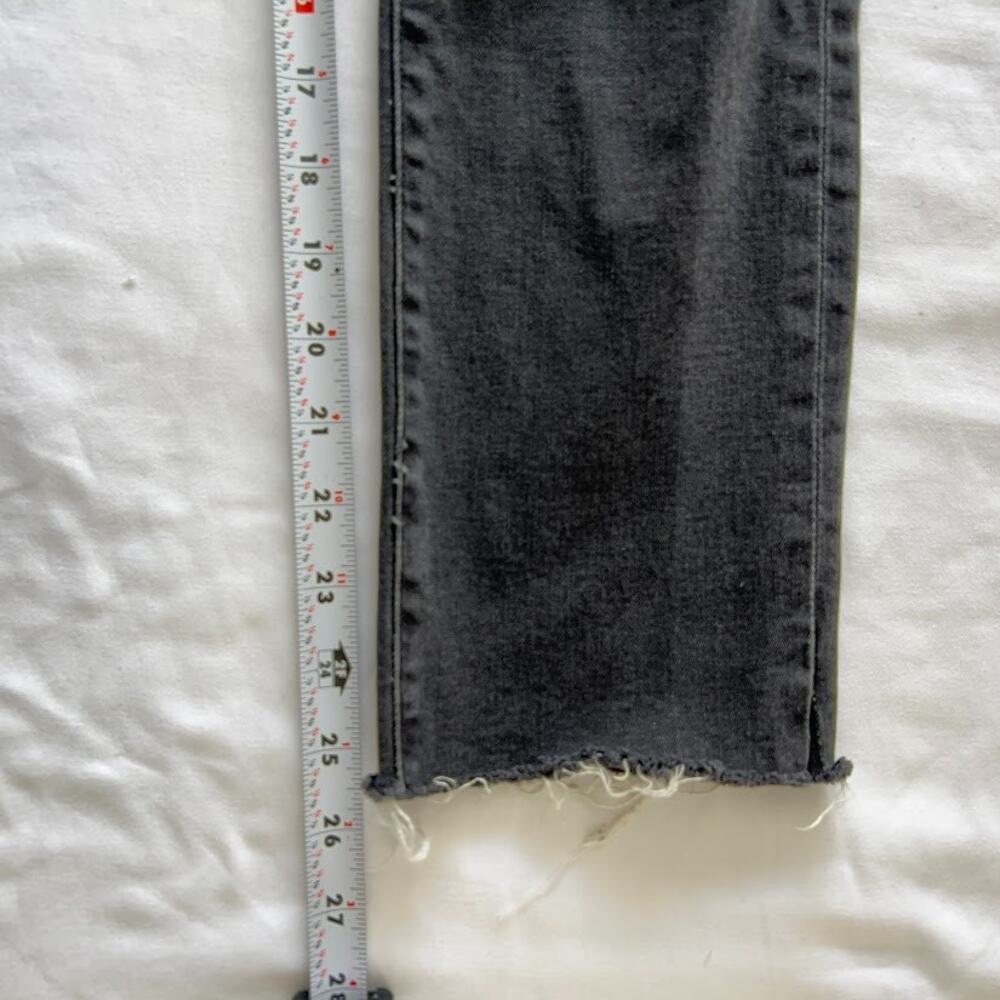 MOTHER The Rascal Ankle Snippet Jeans Sz 27 Stealing Shadows Distressed Denim - Picture 10 of 12